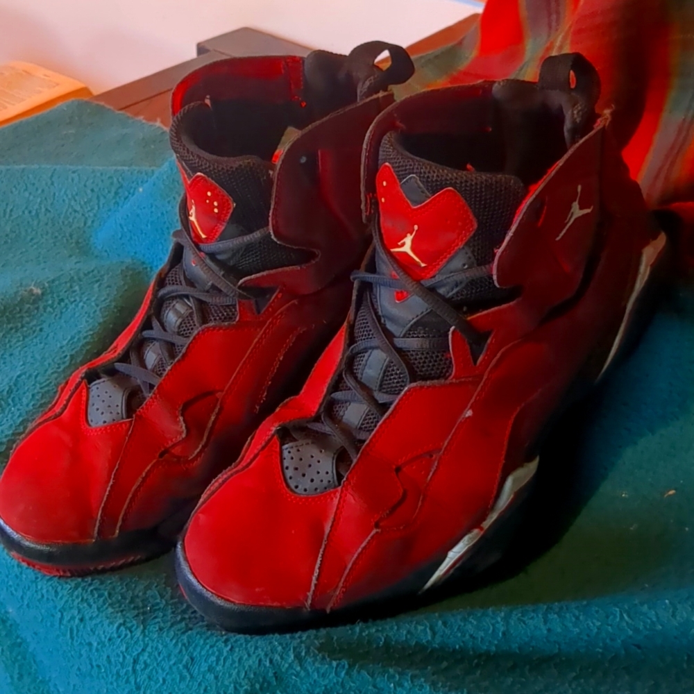 Jordans red/blk/white size 9.5
